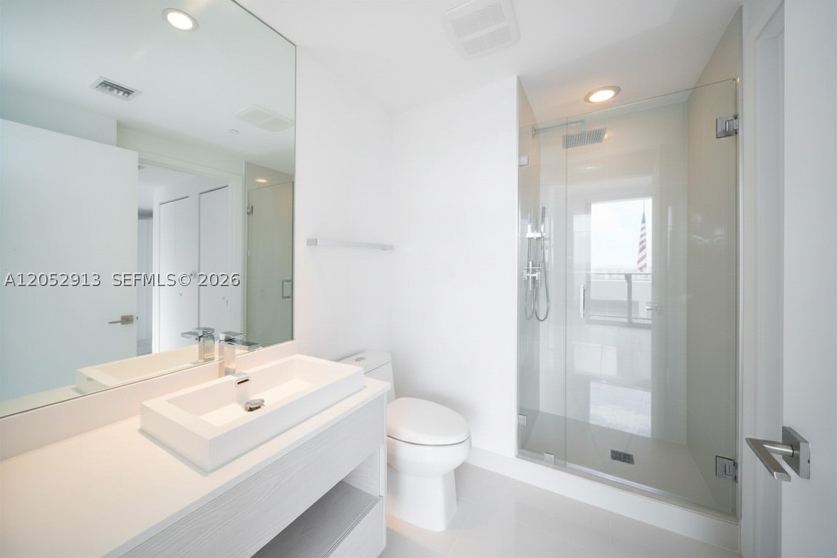 image Brickell Heights West12