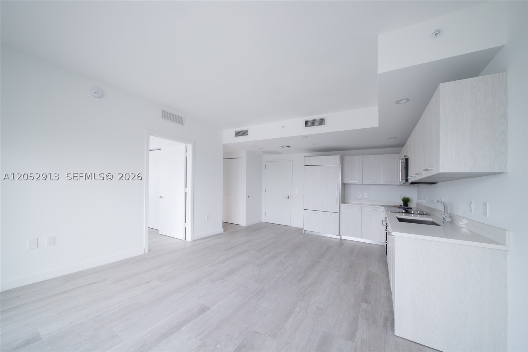 image Brickell Heights West3