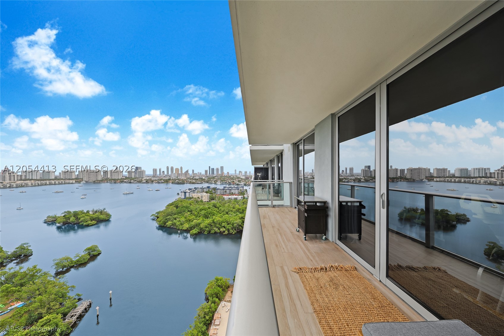 16385 Biscayne Blvd #2205