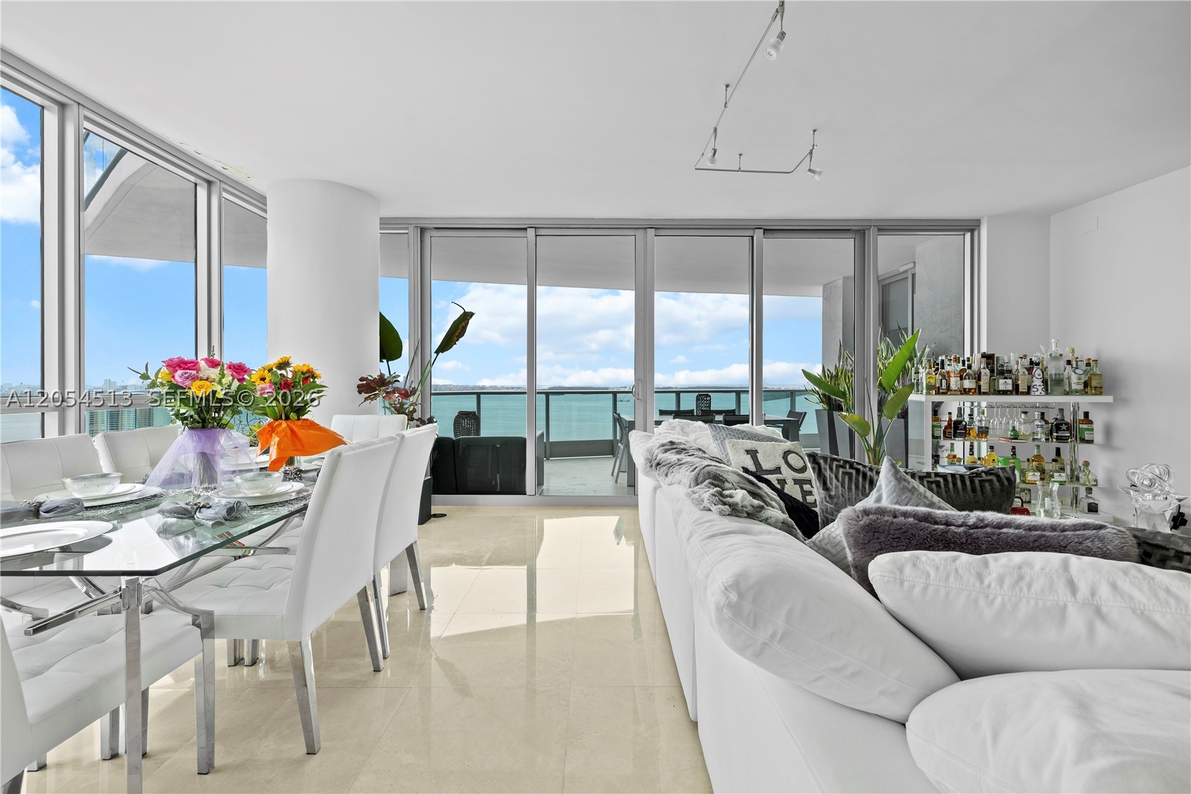 1331 Brickell Bay Dr #2601 Miami, FL 33131