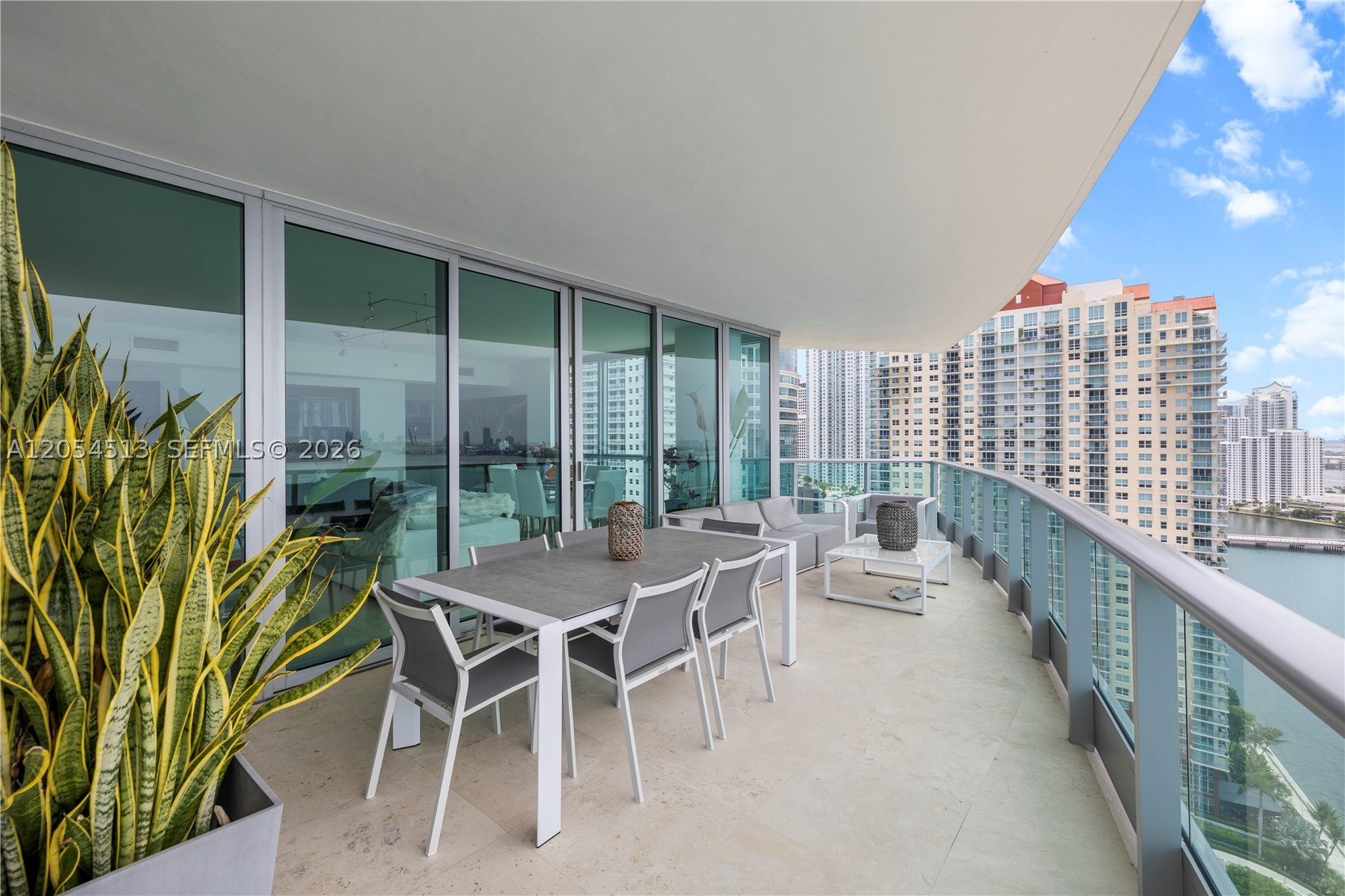 1331 Brickell Bay Dr #2601 Miami, FL 33131
