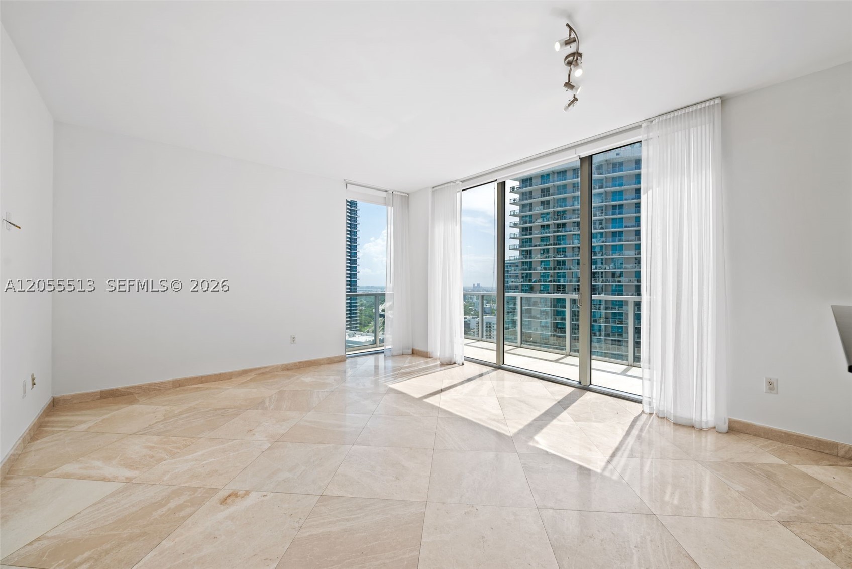 image 1060 Brickell - 10509