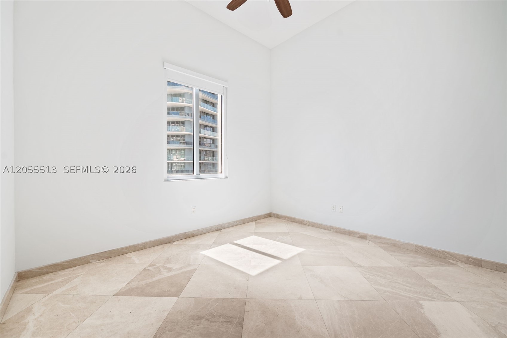 image 1060 Brickell - 105011