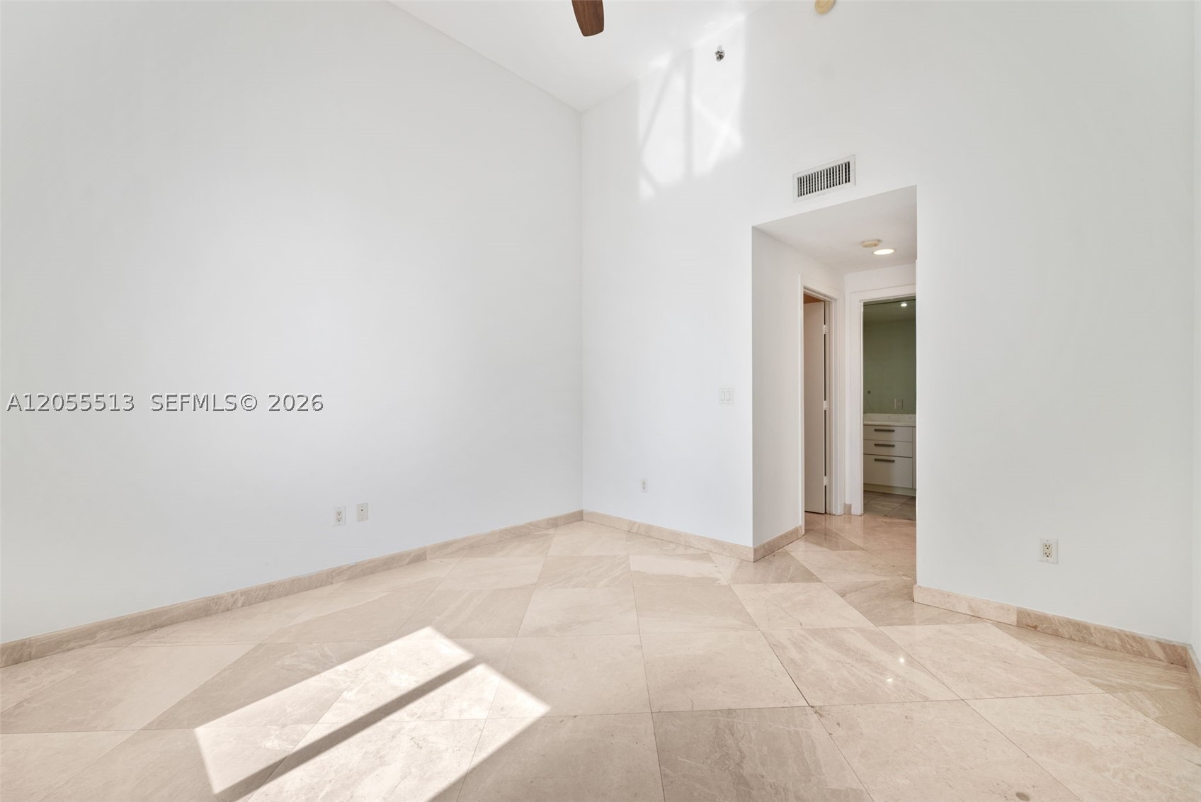 image 1060 Brickell - 105012