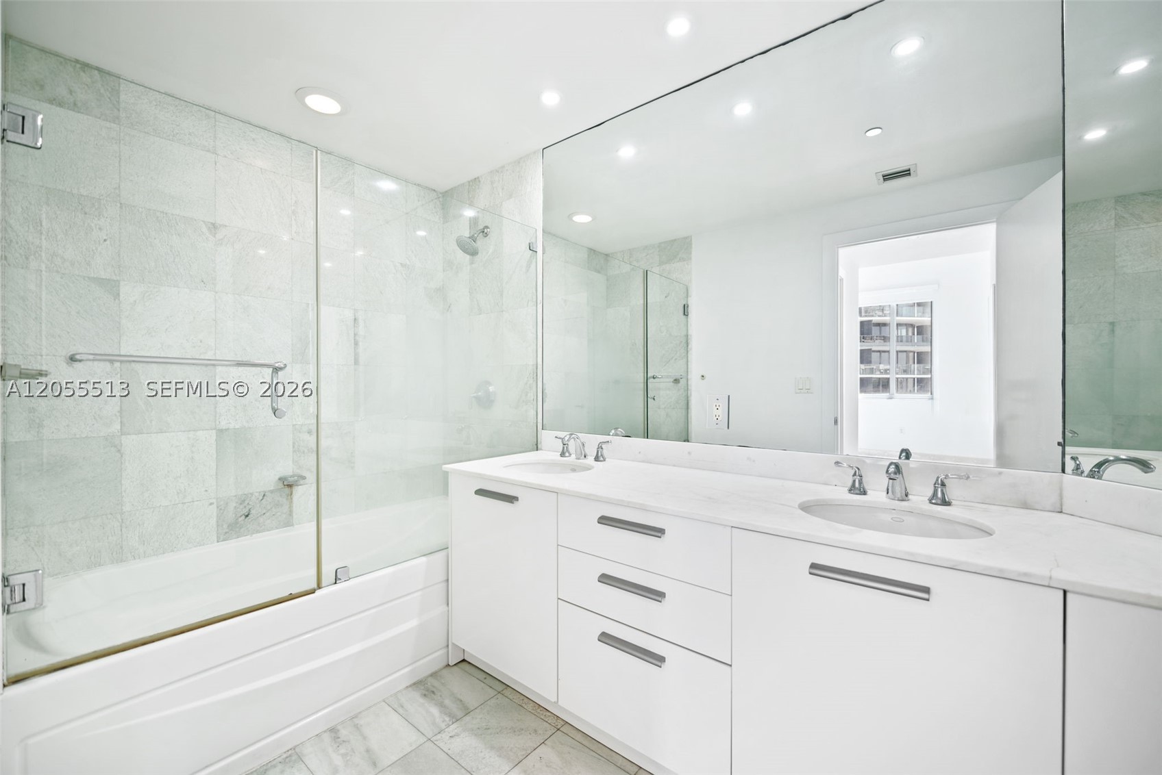 image 1060 Brickell - 105013