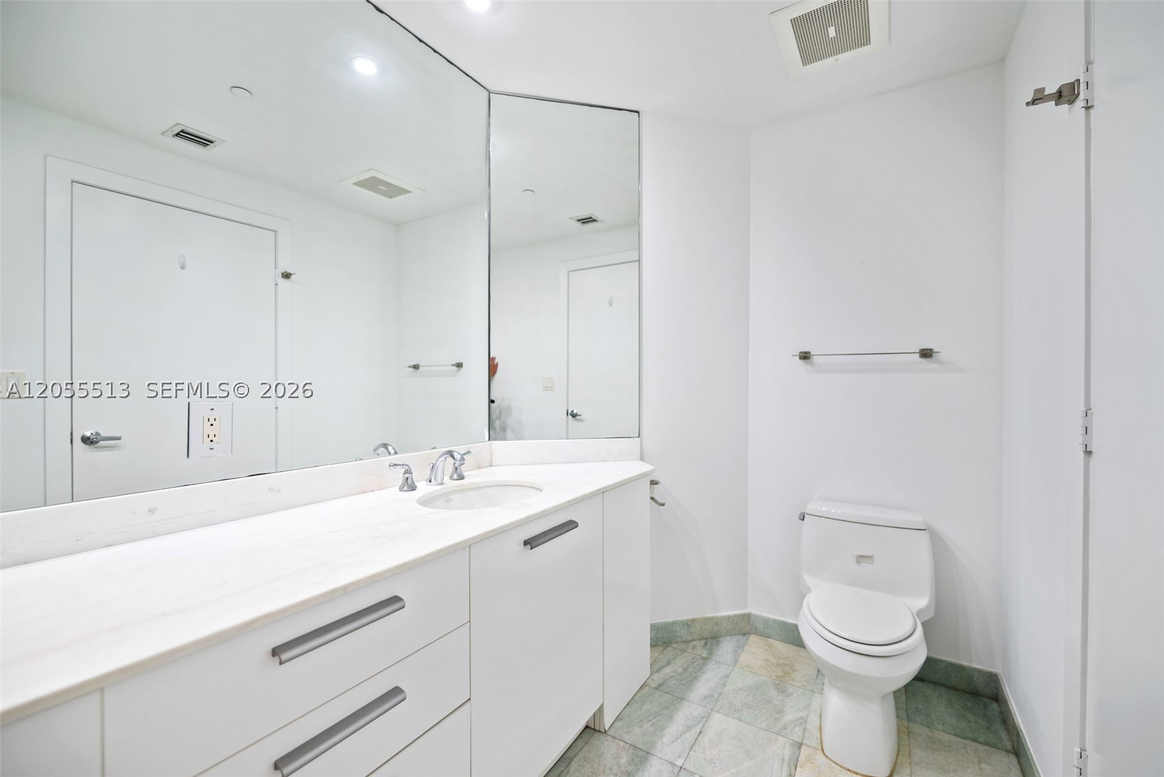 image 1060 Brickell - 105014