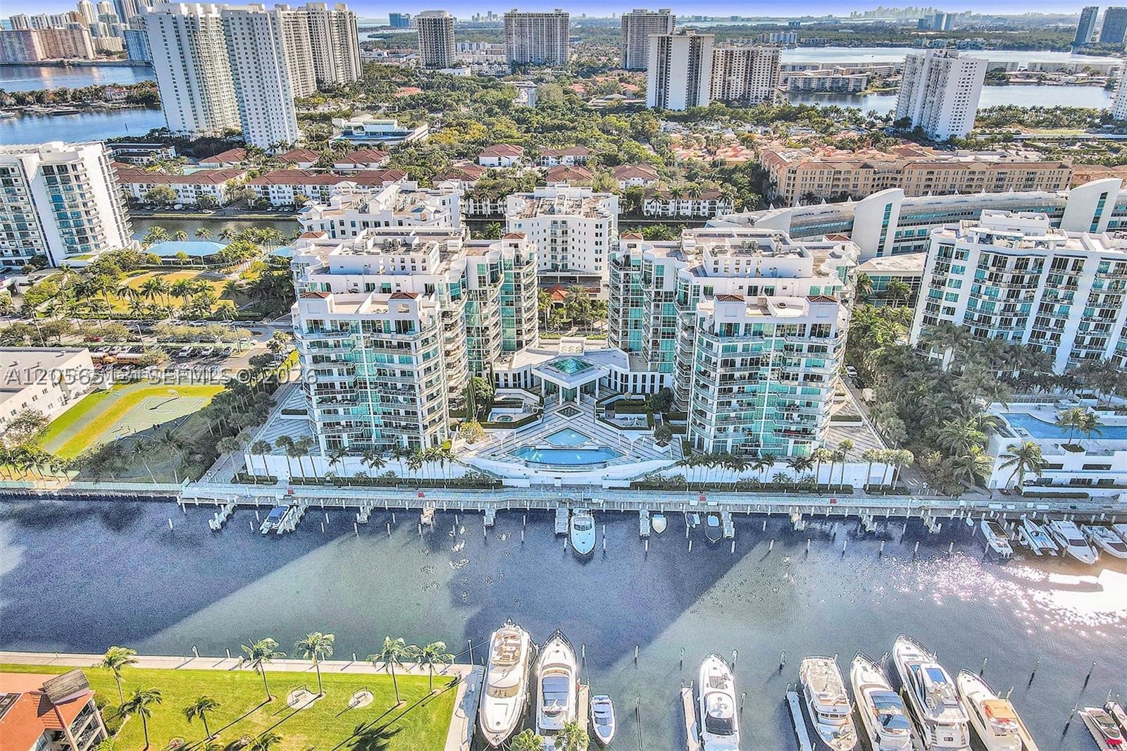 image The Atrium at Aventura56