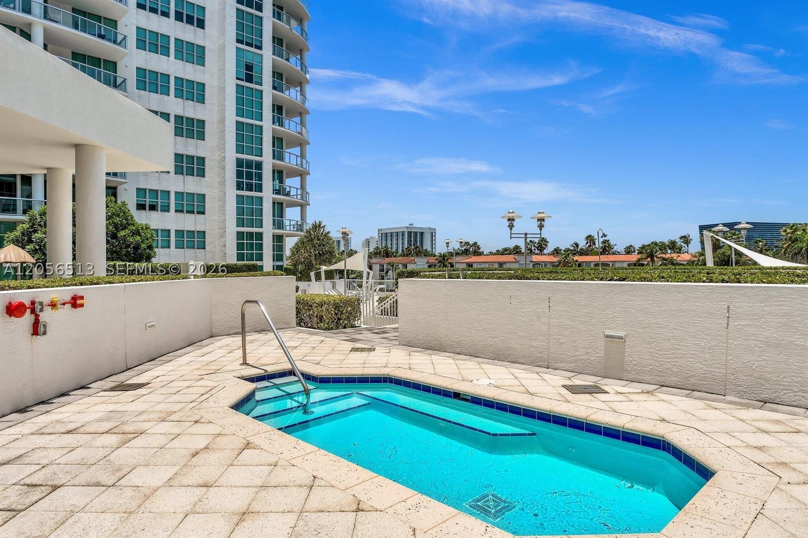 image The Atrium at Aventura60