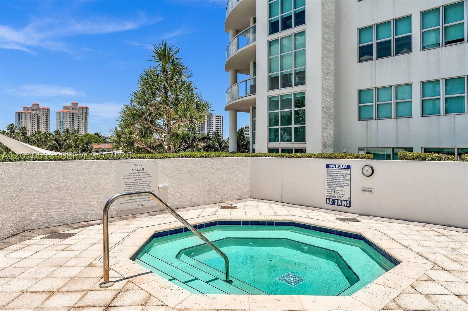 image The Atrium at Aventura61