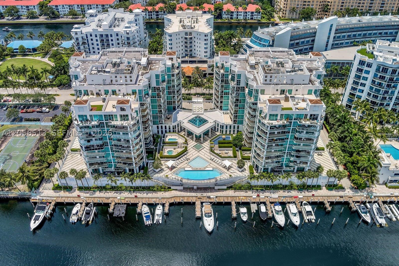 image The Atrium at Aventura62