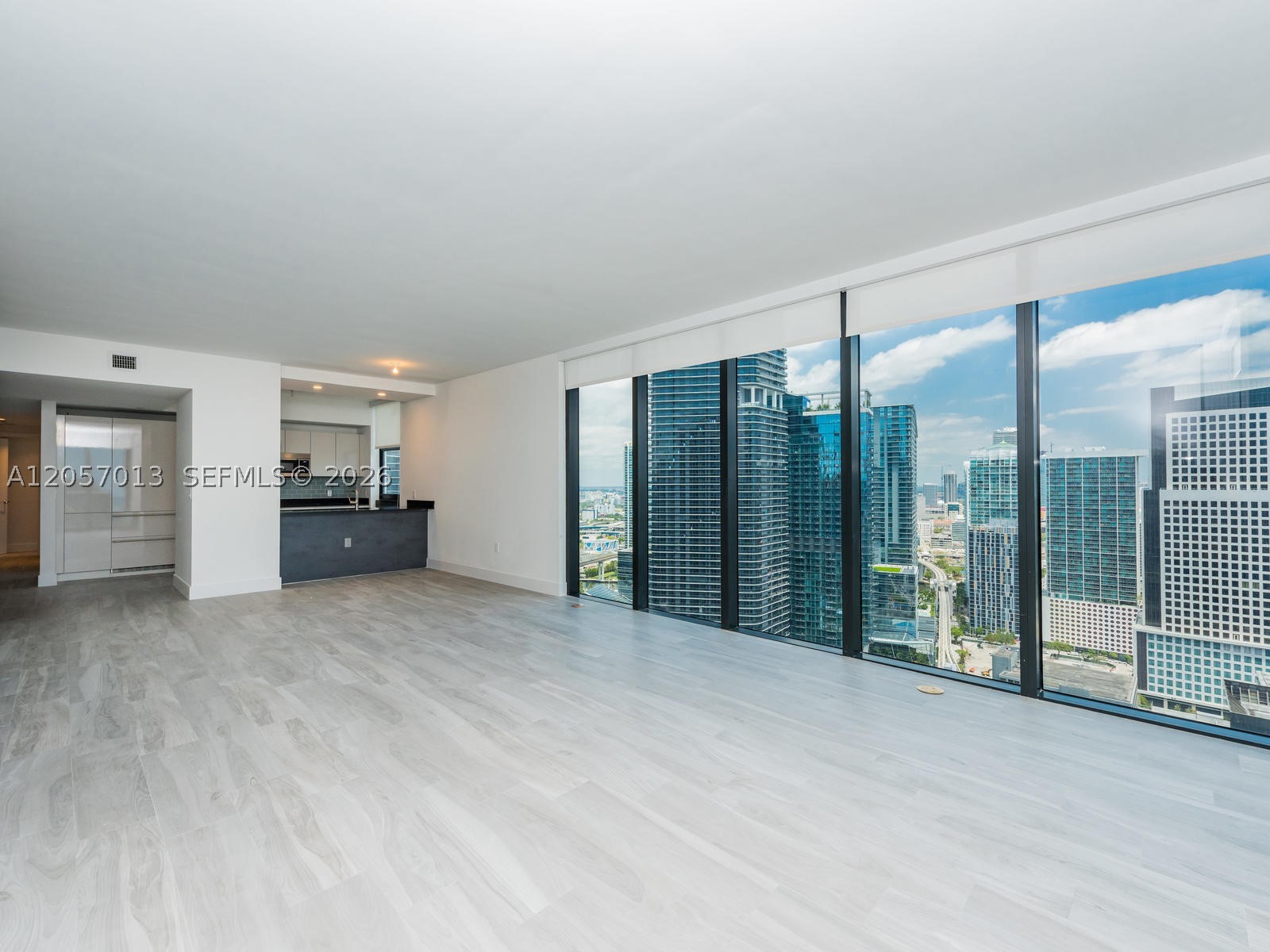 image 1010 Brickell14