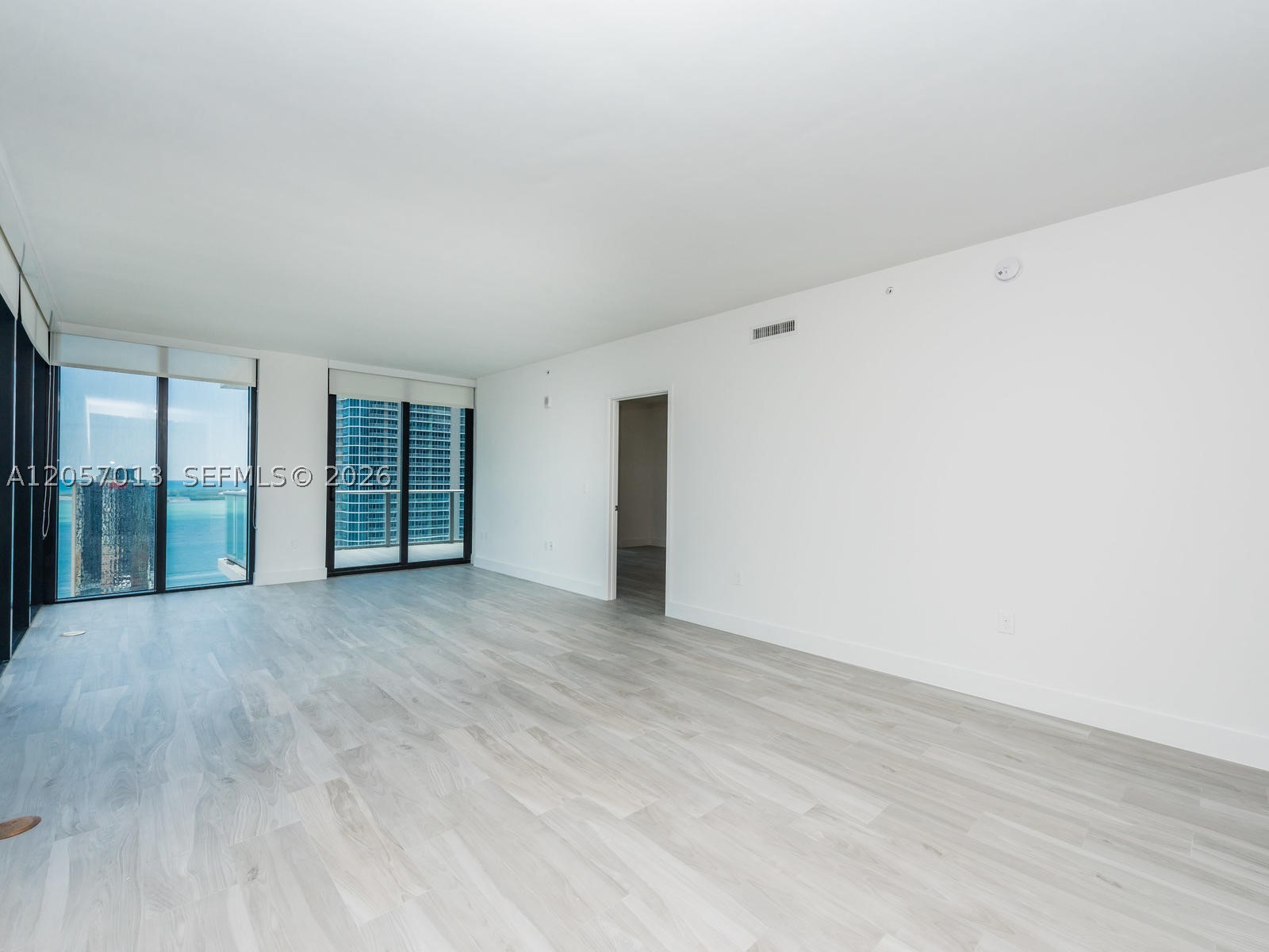 image 1010 Brickell17