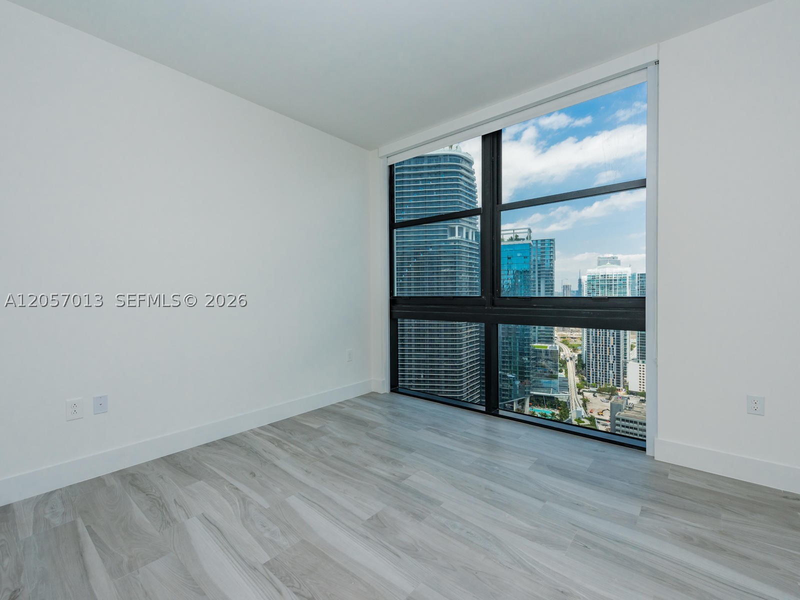 image 1010 Brickell8