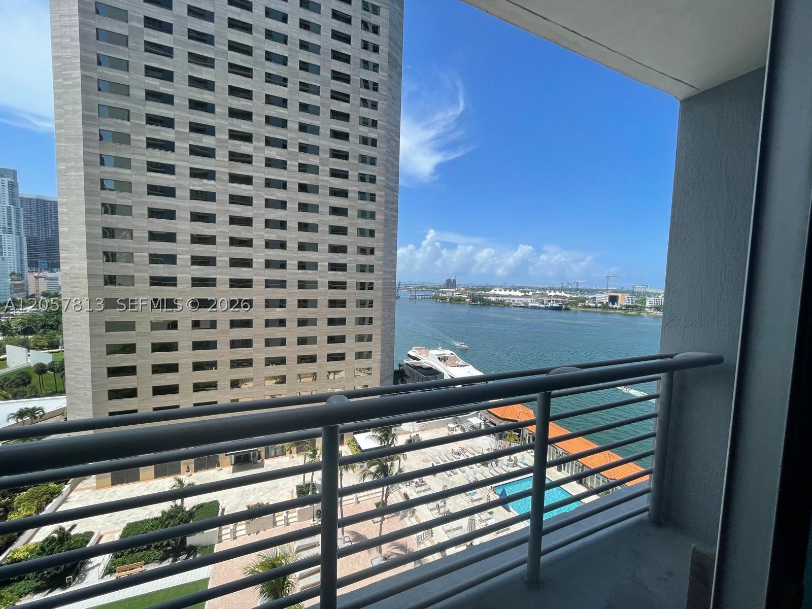 335 S Biscayne Blvd #1606
