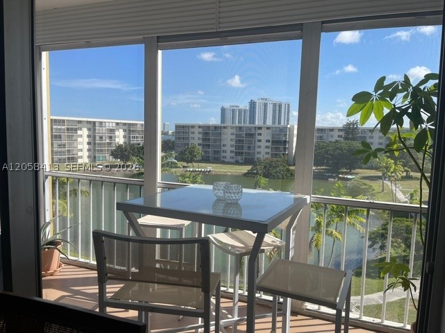 2855 Leonard Dr #H511