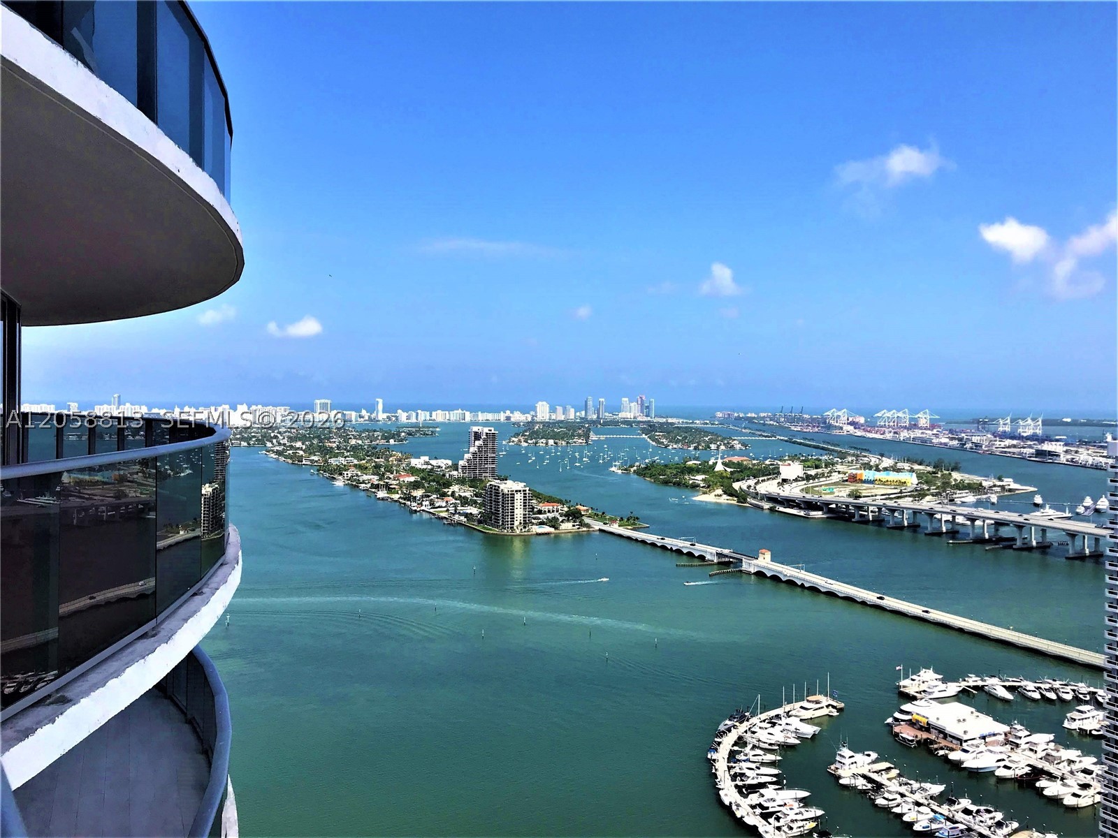 image Aria on the Bay1