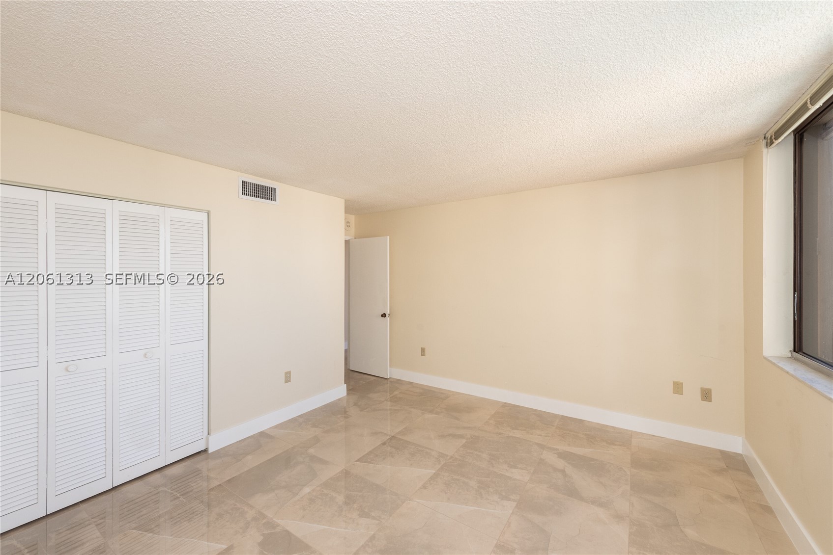 600 Biltmore Way #1014 Coral Gables, FL 33134