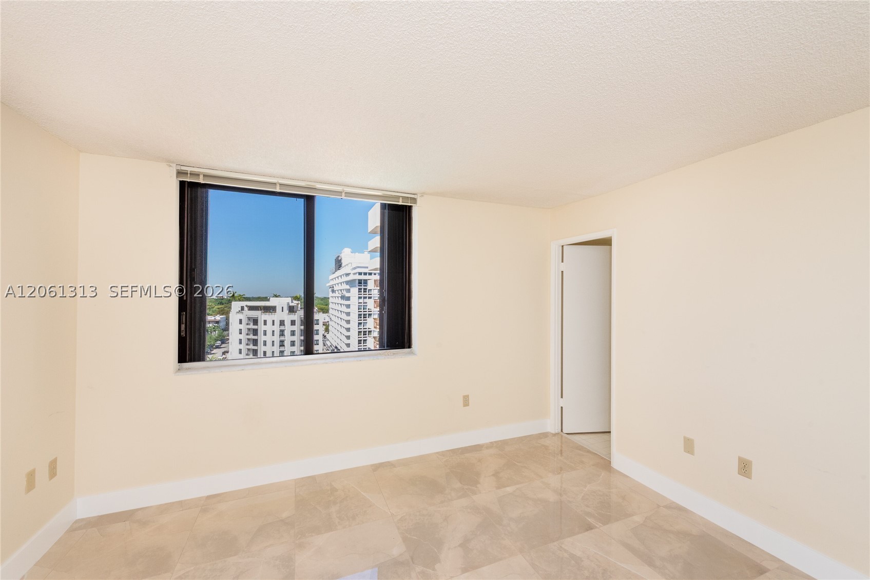 600 Biltmore Way #1014 Coral Gables, FL 33134