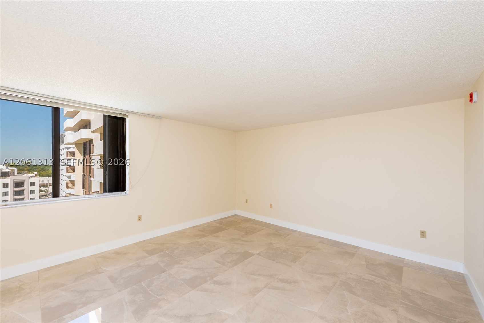 600 Biltmore Way #1014 Coral Gables, FL 33134