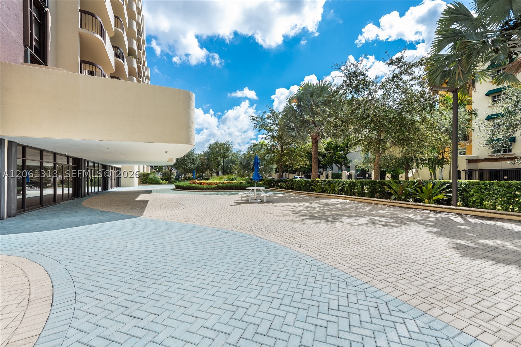 600 Biltmore Way #1014 Coral Gables, FL 33134