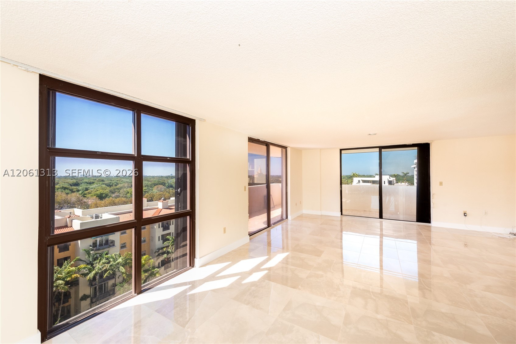 600 Biltmore Way #1014 Coral Gables, FL 33134