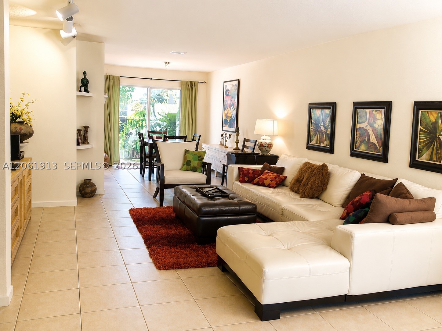 224 Sea Vw Dr #104 Key Biscayne, FL 33149
