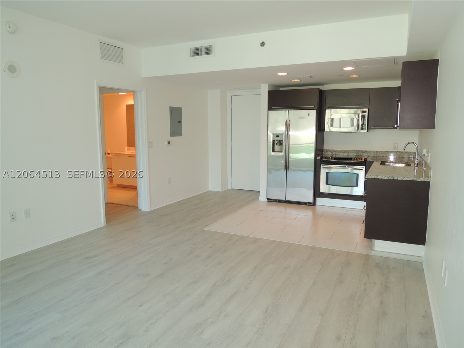 image The Plaza on Brickell West6