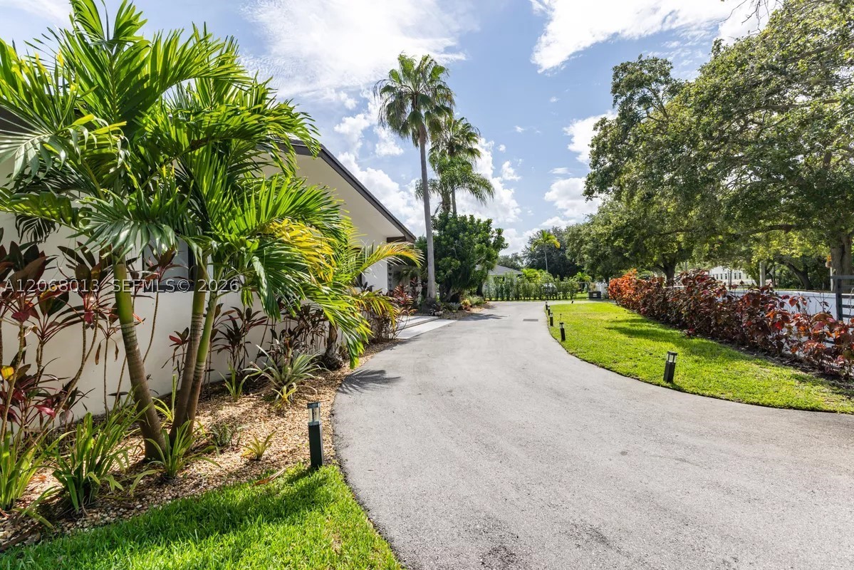 7340 SW 120th St Pinecrest, FL 33156