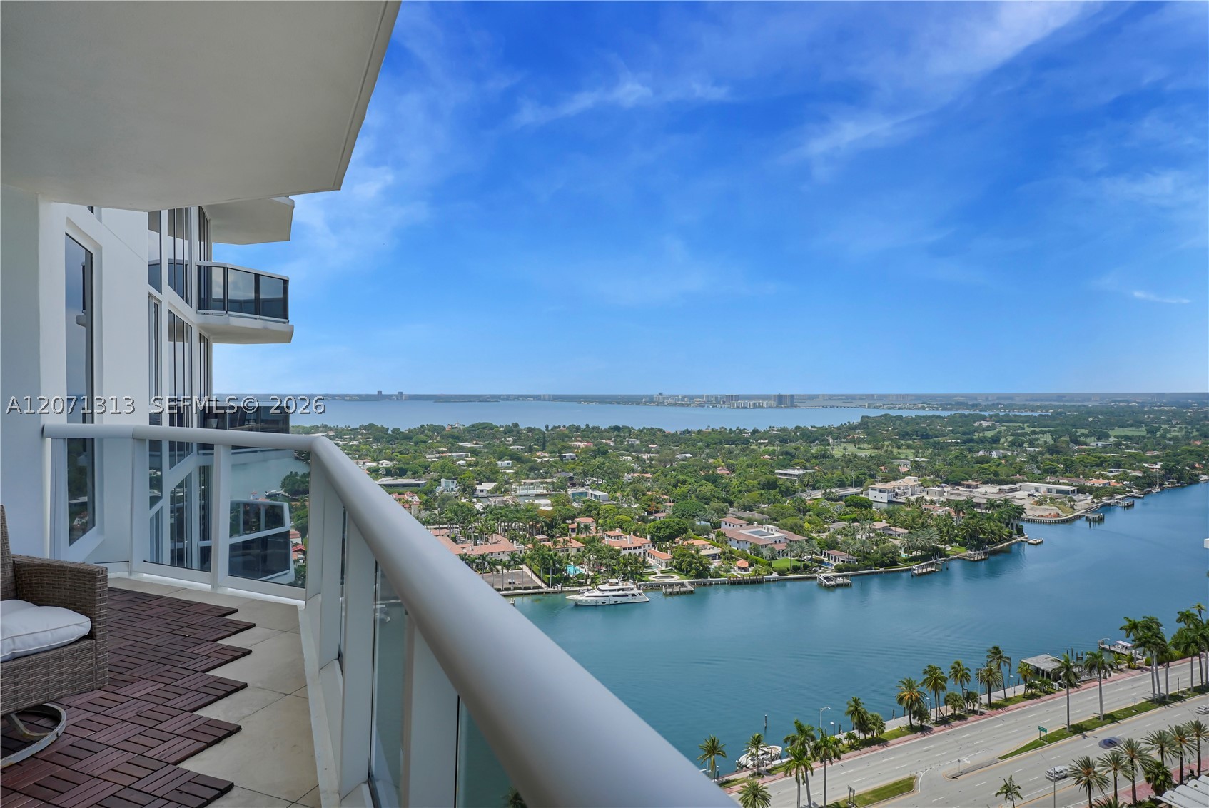 4775 Collins Ave #2908 Miami Beach, FL 33140