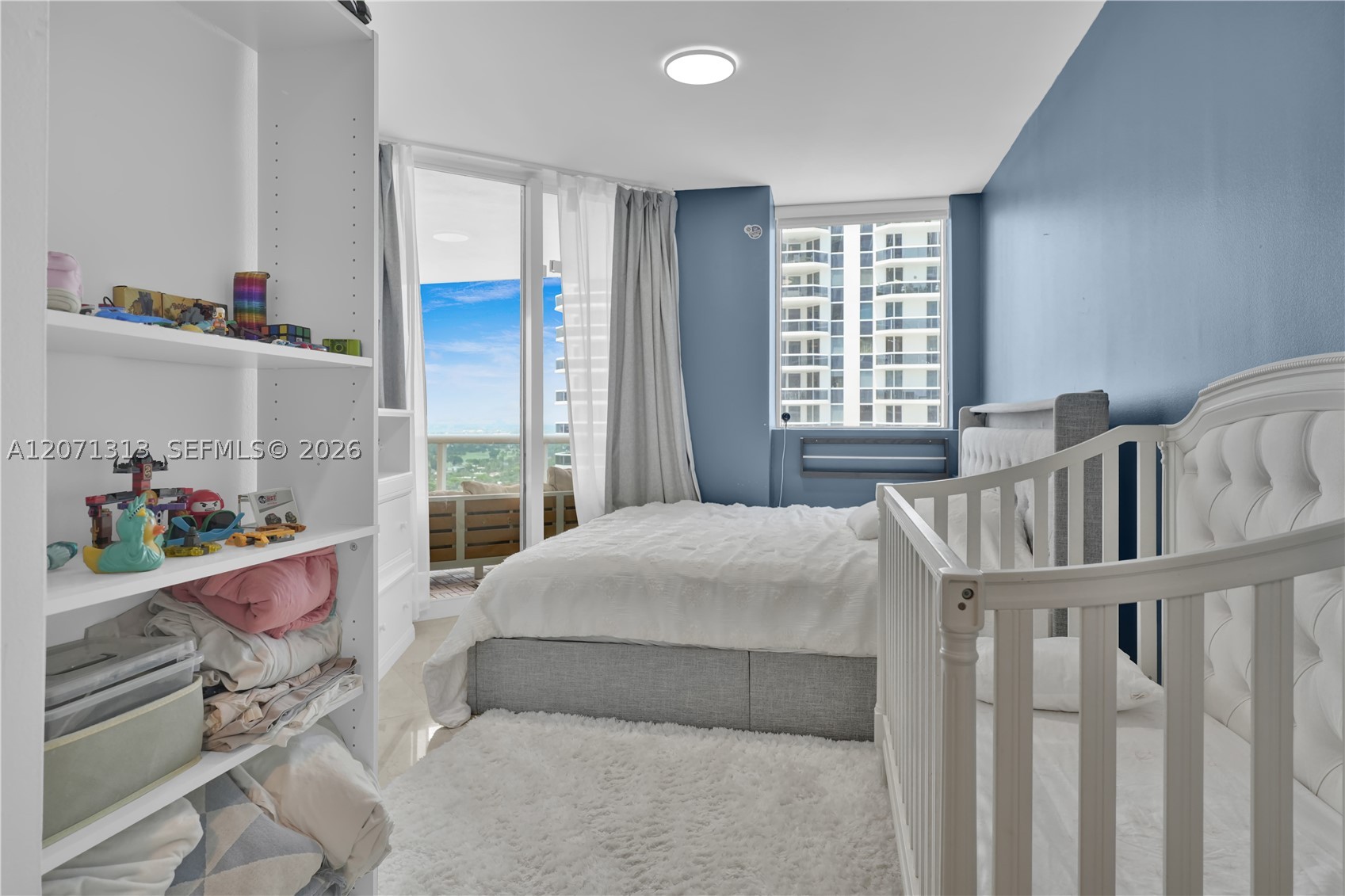 4775 Collins Ave #2908 Miami Beach, FL 33140