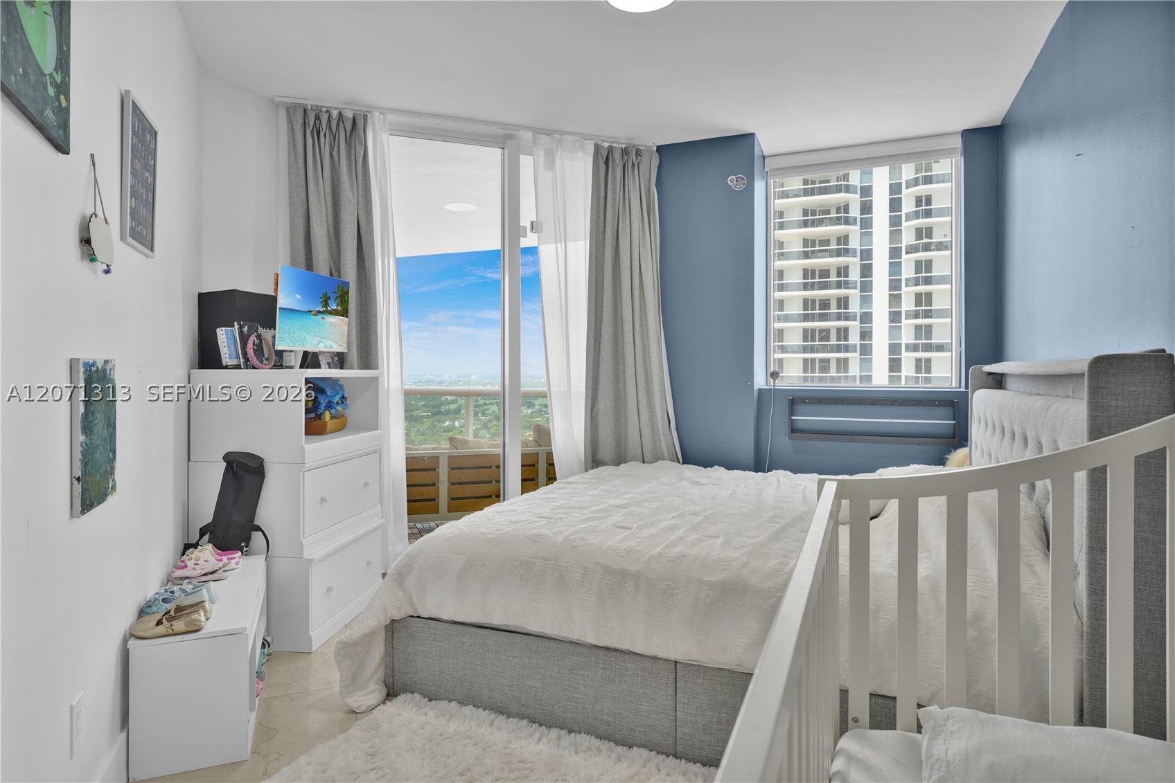 4775 Collins Ave #2908 Miami Beach, FL 33140