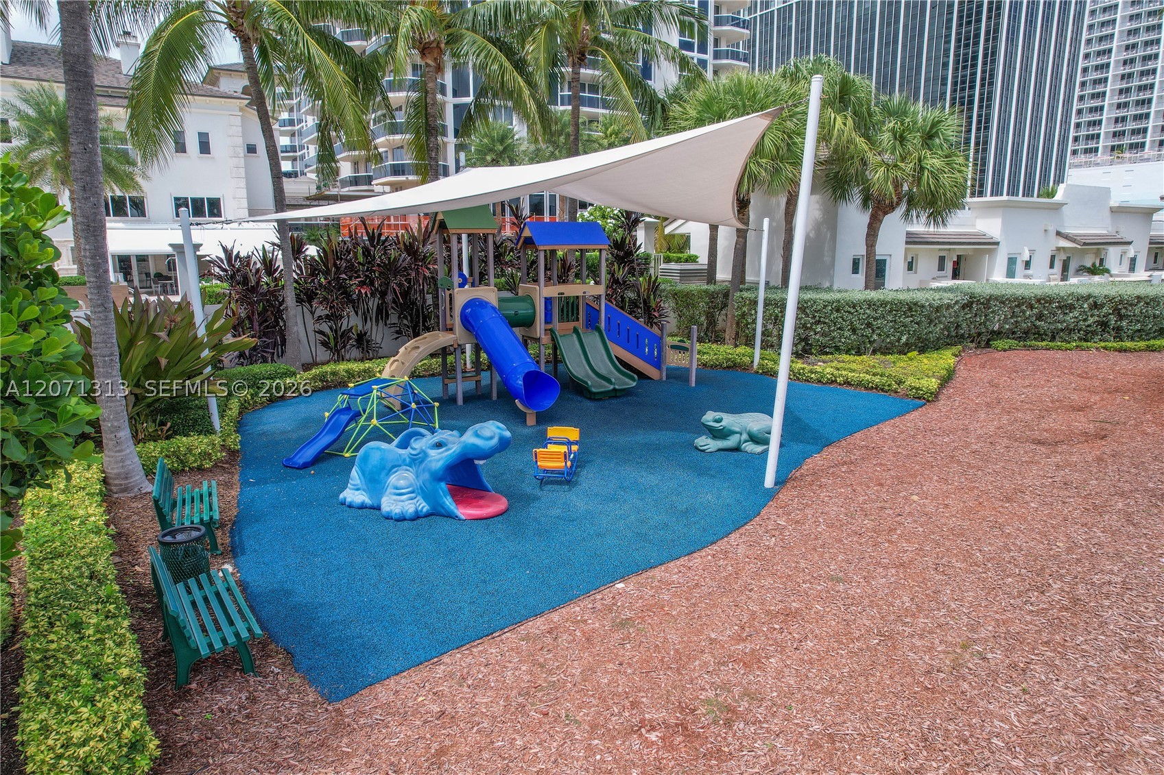 4775 Collins Ave #2908 Miami Beach, FL 33140