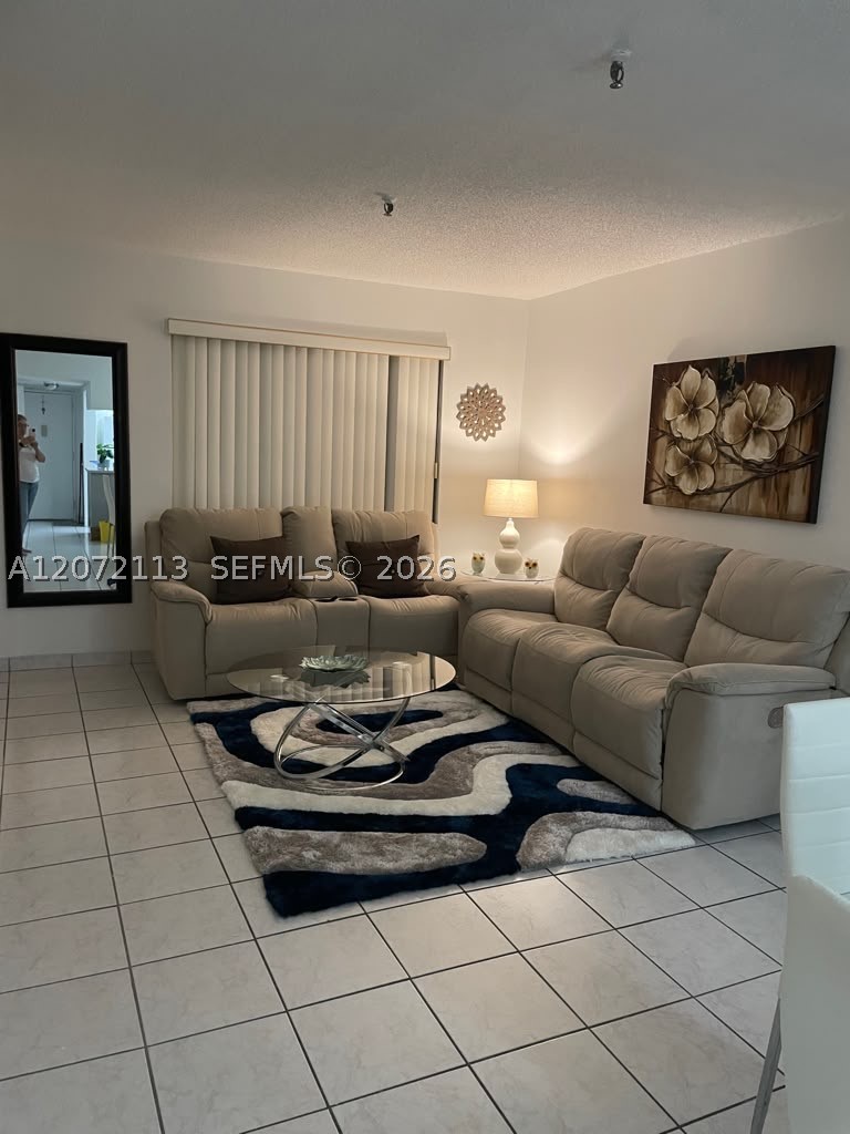 250 181st Dr #111