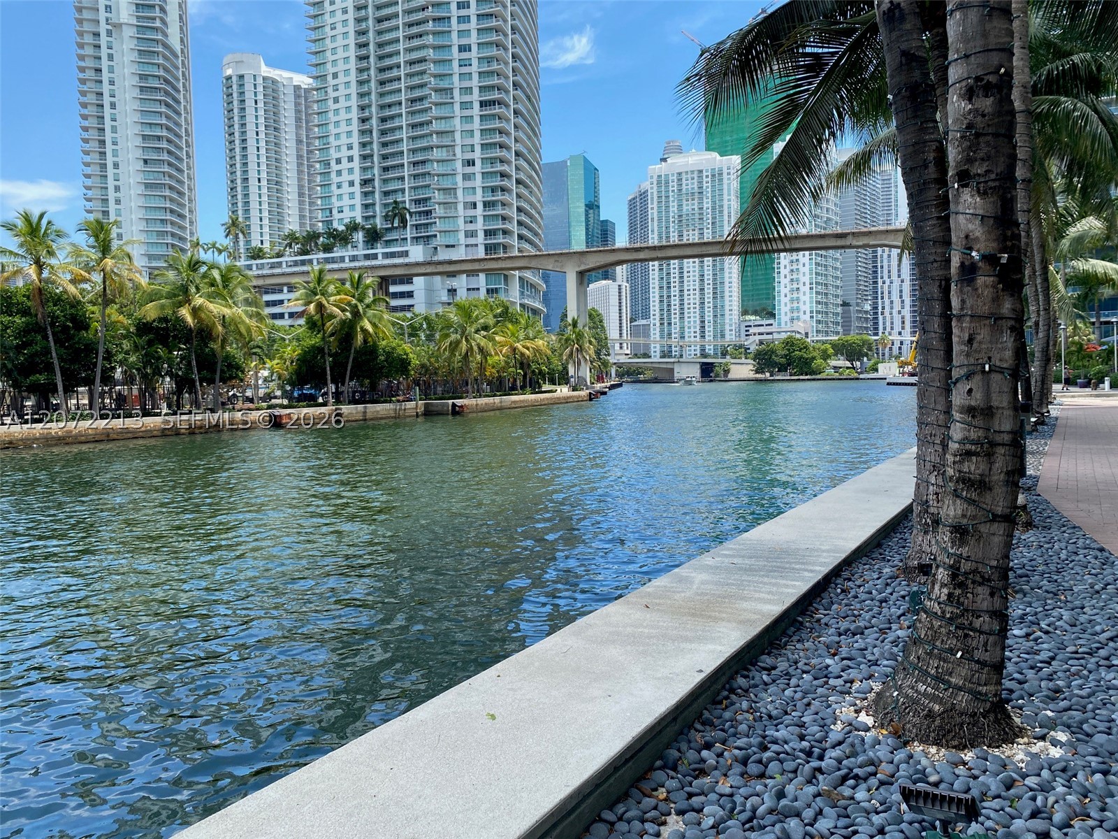 image Latitude on the River11