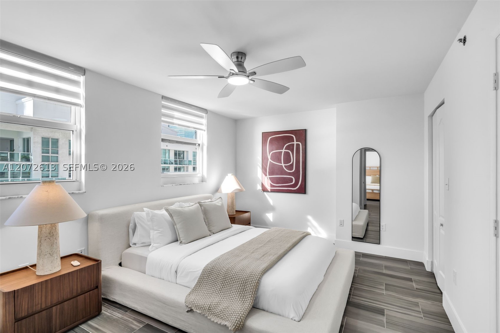 1200 Brickell Bay Dr #2501 Miami, FL 33131