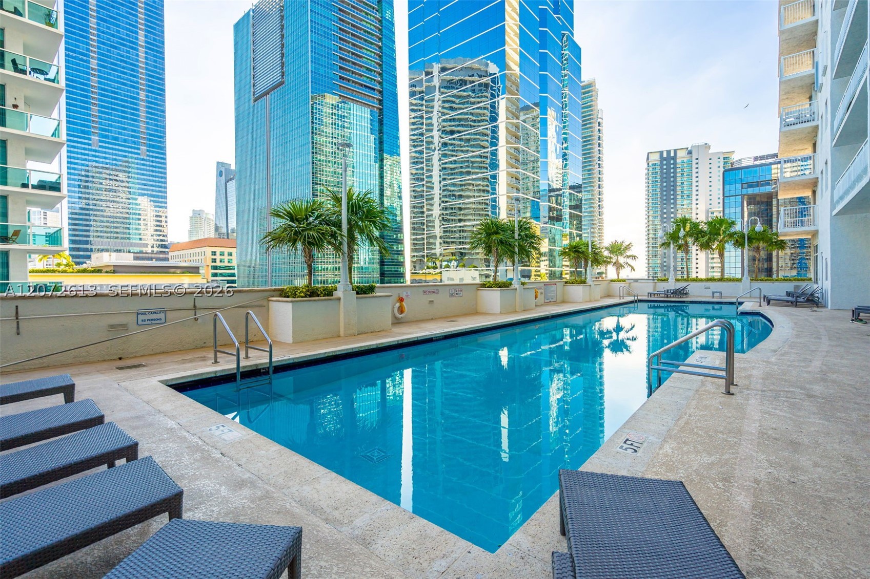 1200 Brickell Bay Dr #2501 Miami, FL 33131