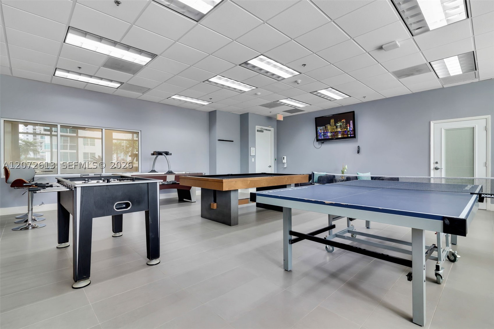 1200 Brickell Bay Dr #2501 Miami, FL 33131