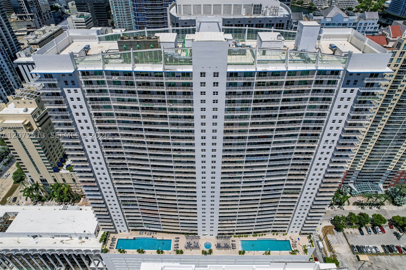1200 Brickell Bay Dr #2501 Miami, FL 33131
