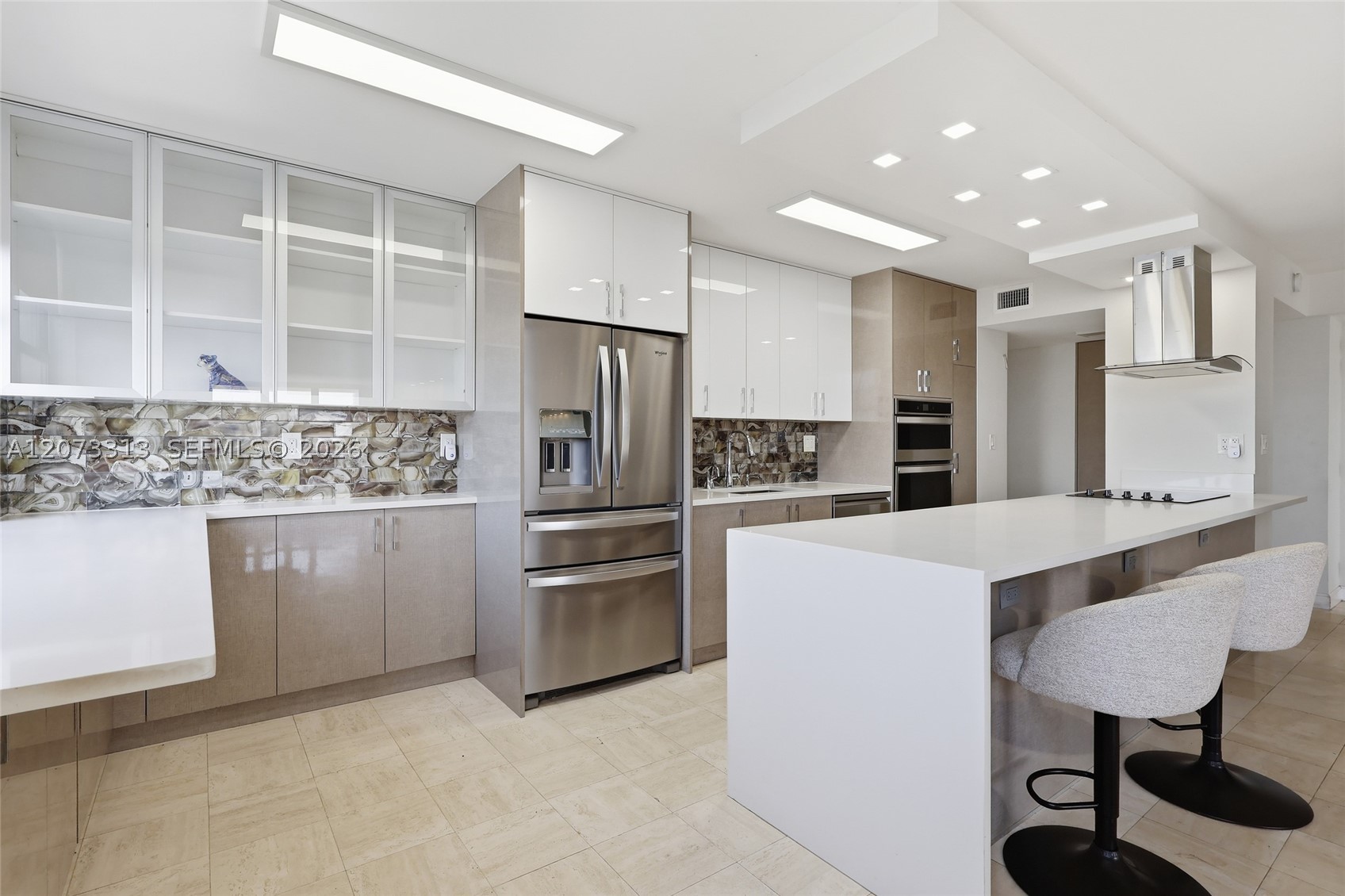 250 174th St #2004 Sunny Isles Beach, FL 33160
