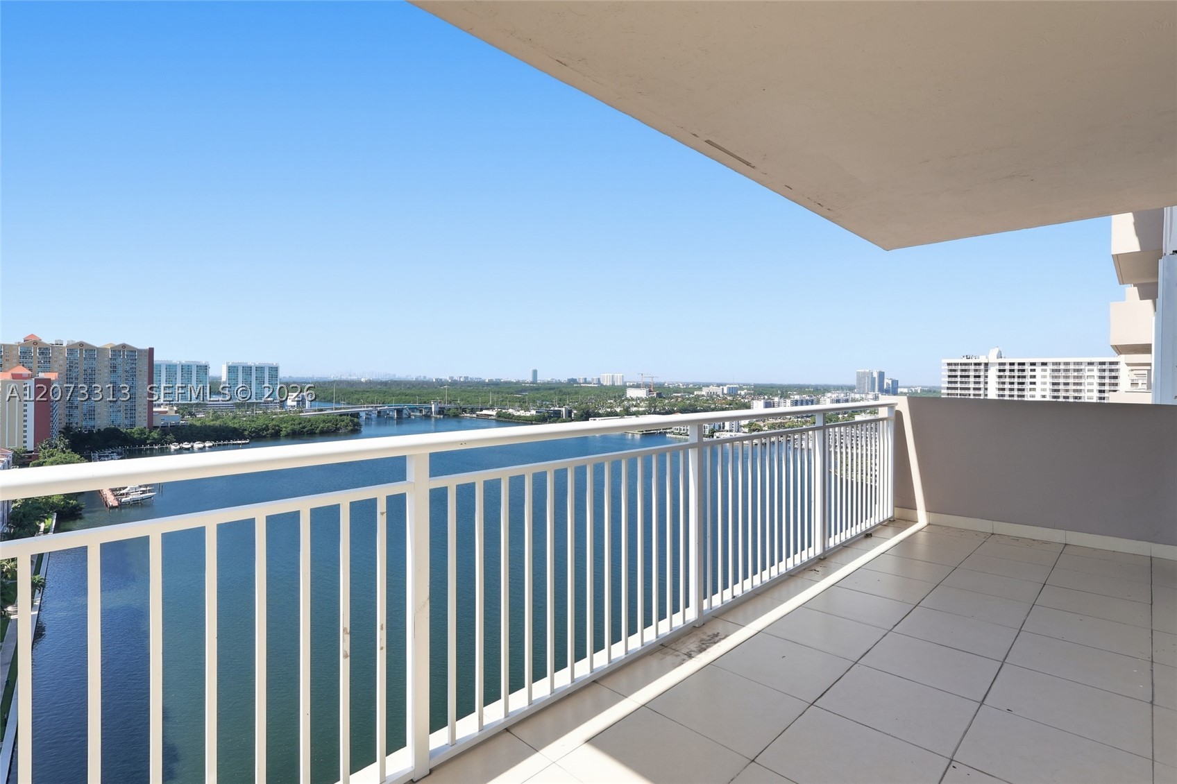 250 174th St #2004 Sunny Isles Beach, FL 33160