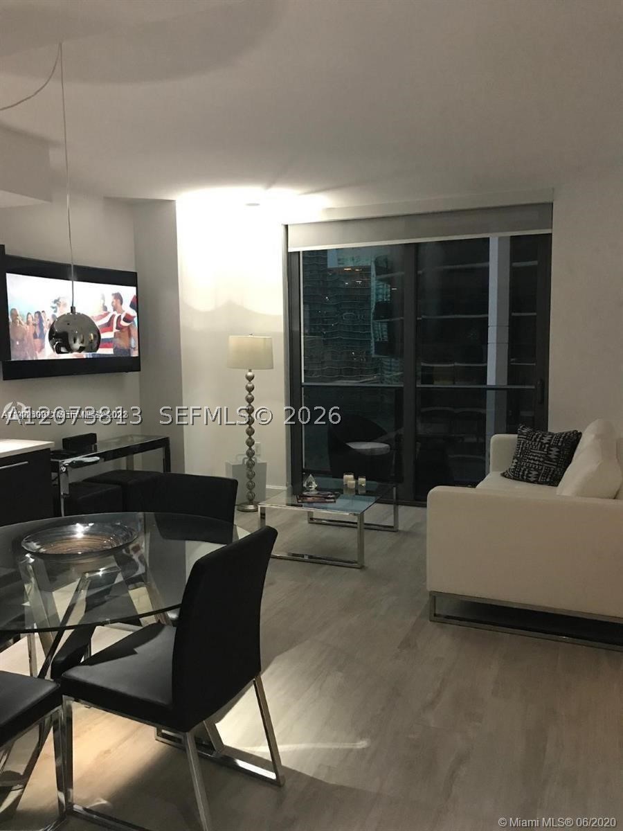 image Brickell Heights West3