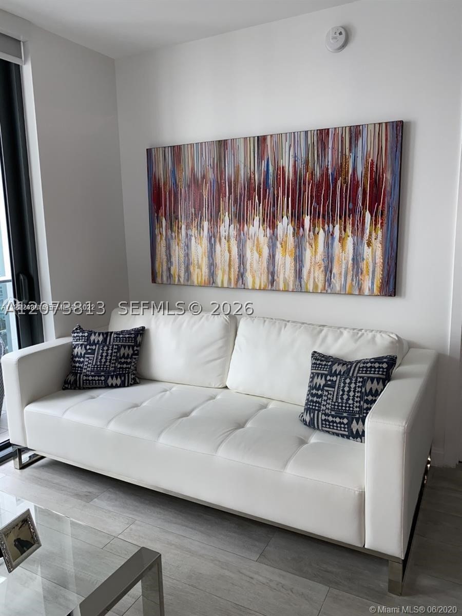 image Brickell Heights West8