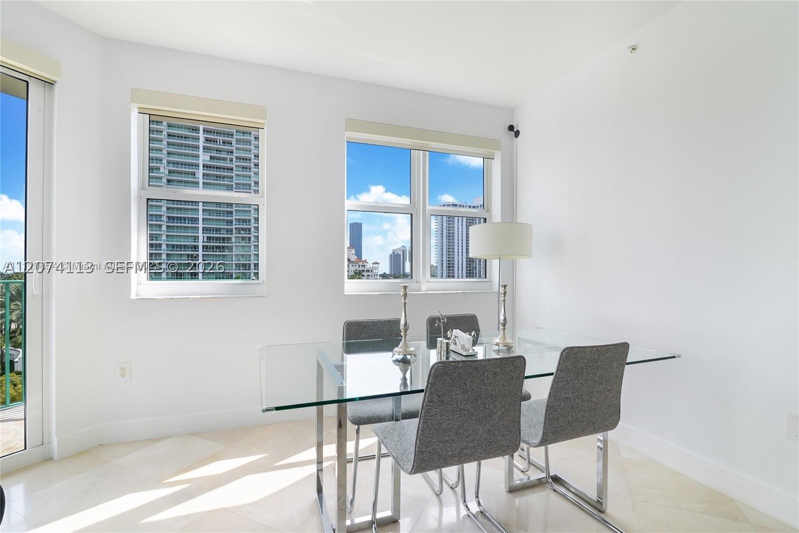 19900 E Country Clb Dr #620 Aventura, FL 33180