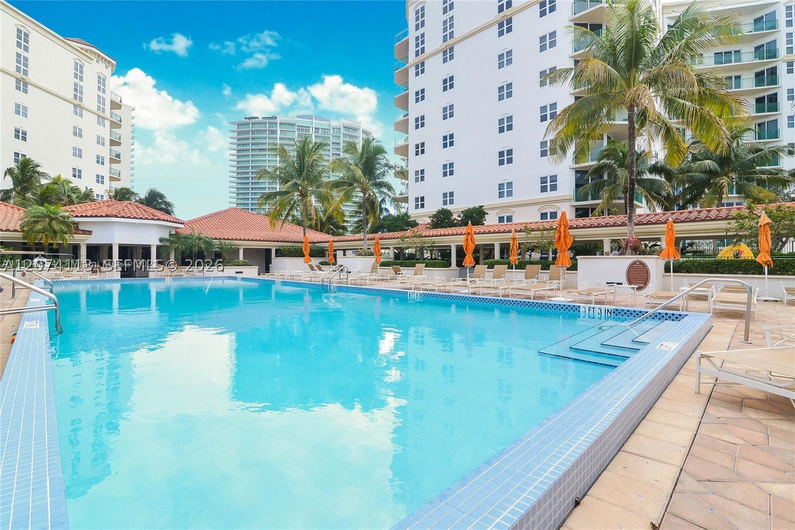 19900 E Country Clb Dr #620 Aventura, FL 33180