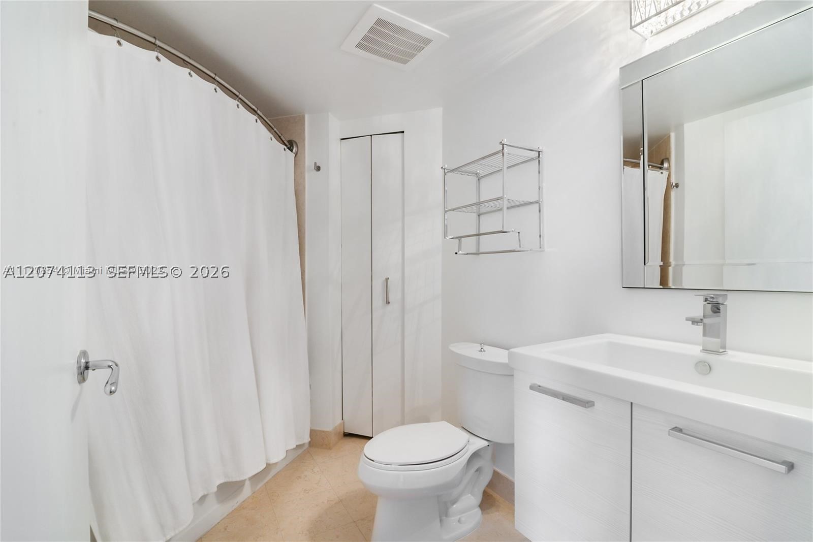 19900 E Country Clb Dr #620 Aventura, FL 33180