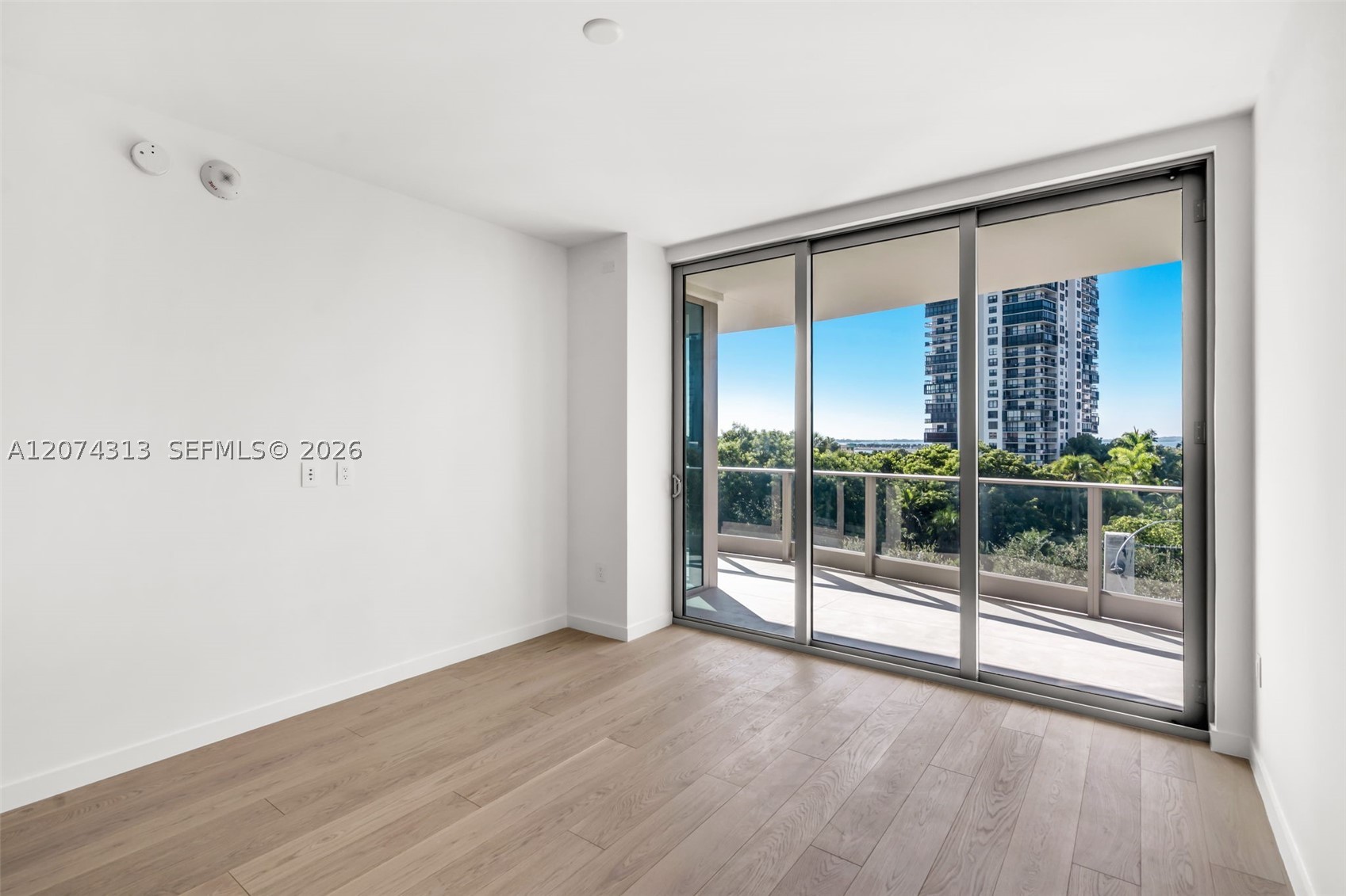 2200 Brickell Ave #416 Miami, FL 33129