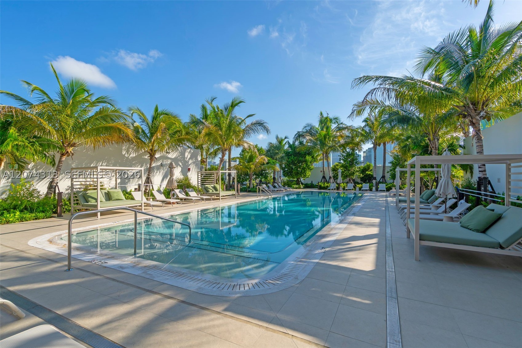 2200 Brickell Ave #416 Miami, FL 33129