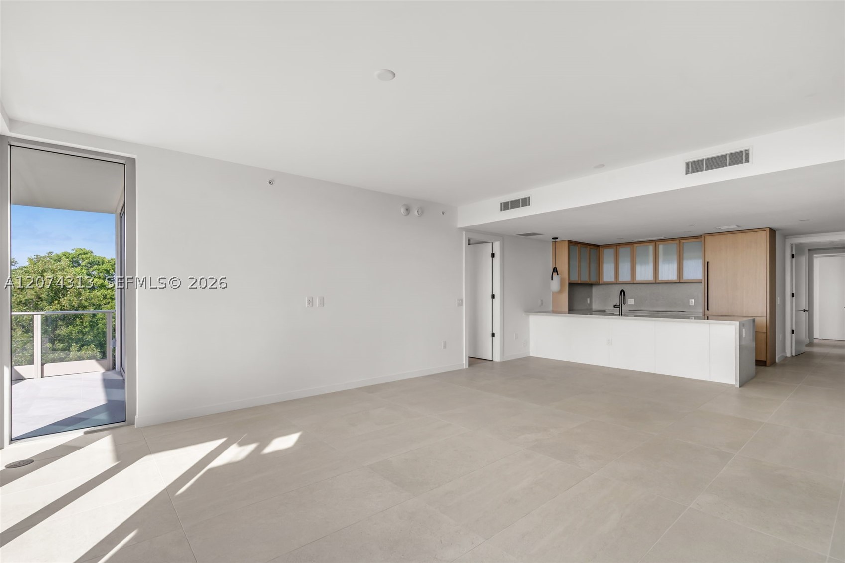 2200 Brickell Ave #416 Miami, FL 33129