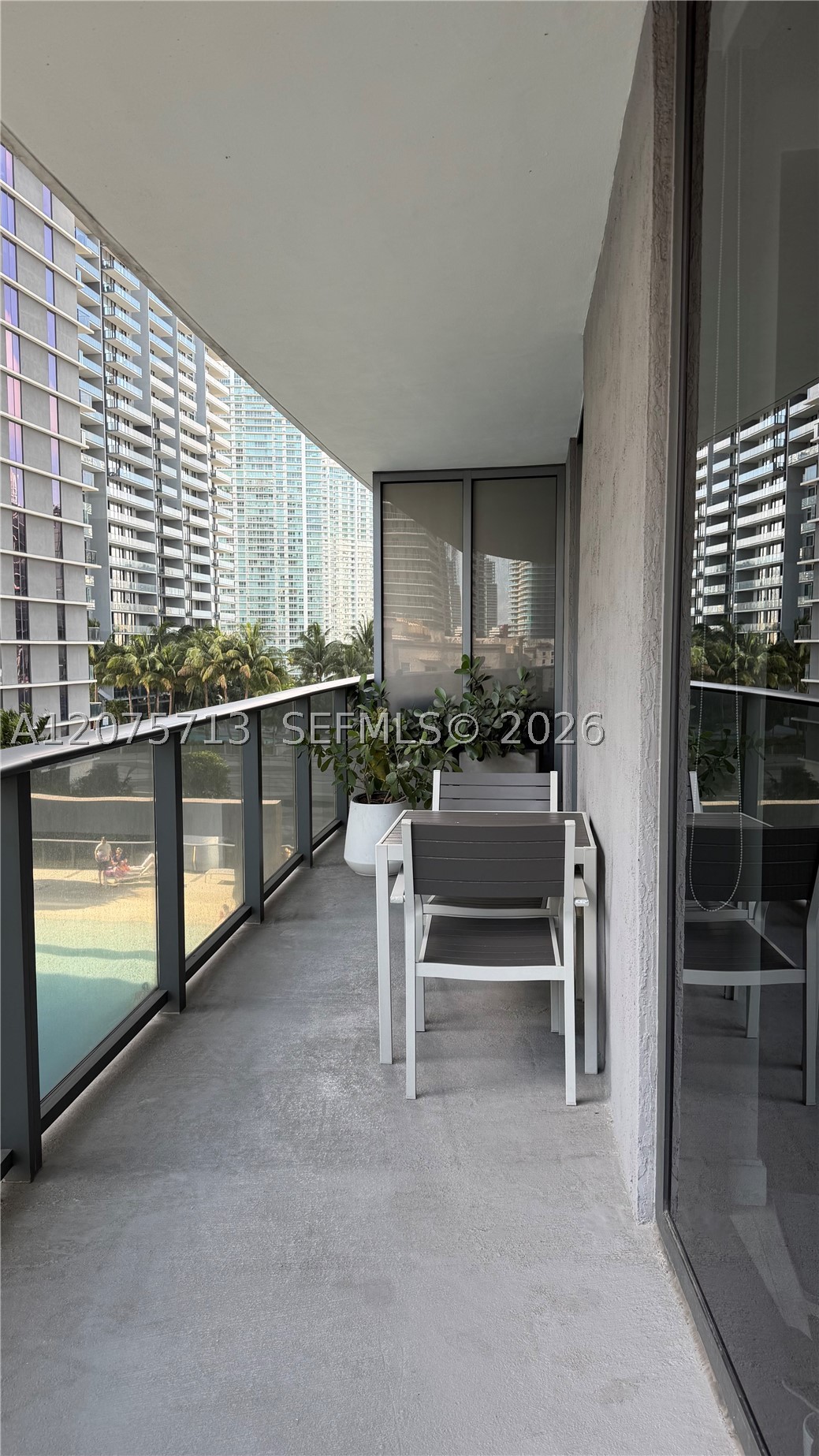 image Brickell Heights East35