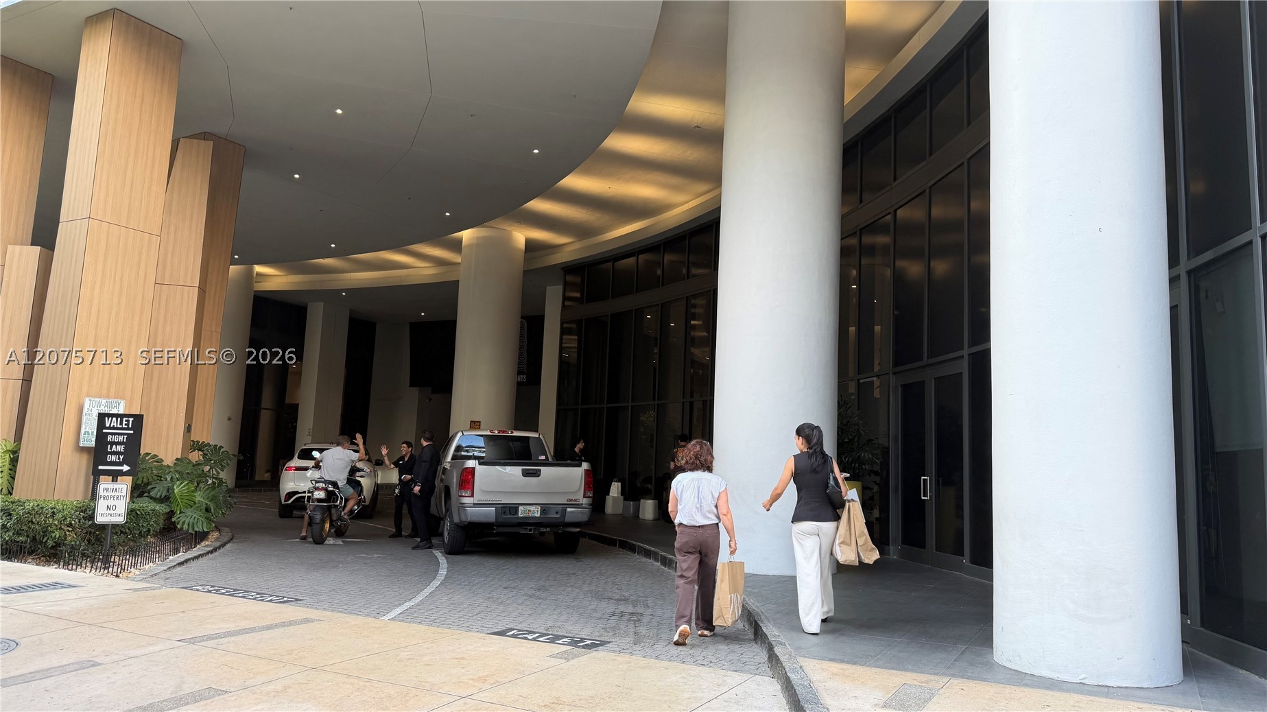 image Brickell Heights East3